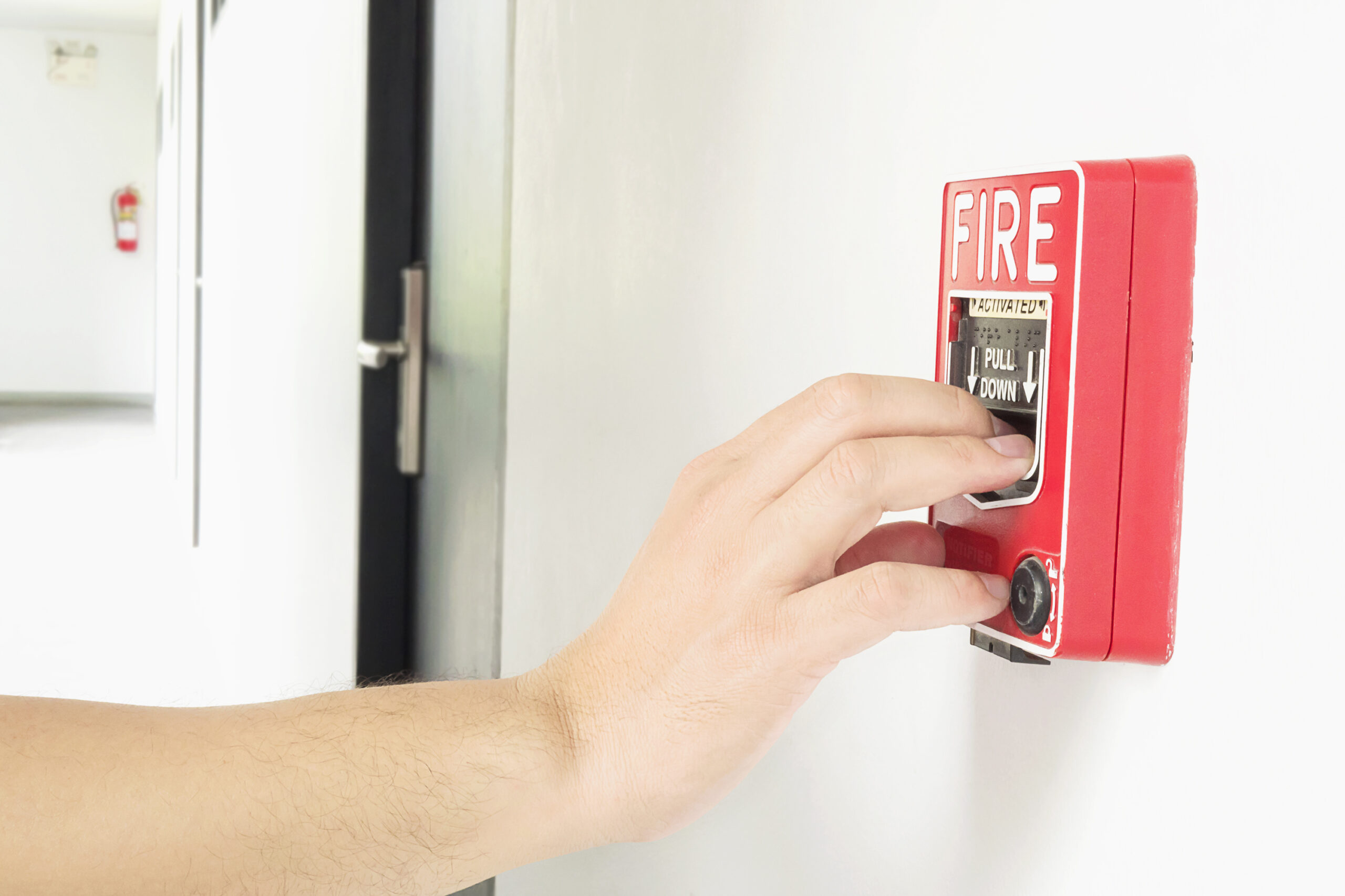 Dlaczego aktualizacja instrukcji bezpieczeństwa pożarowego jest kluczowa dla Twojej firmy?